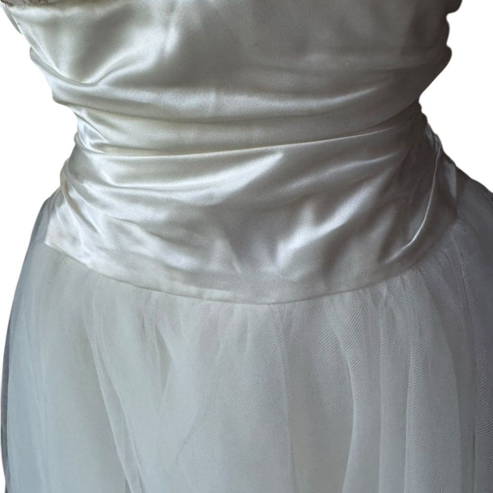 1980s/90s Jessica McClintock for Gunne Sax Off White Embroidered Satin Tulle Par - Picture 4 of 11